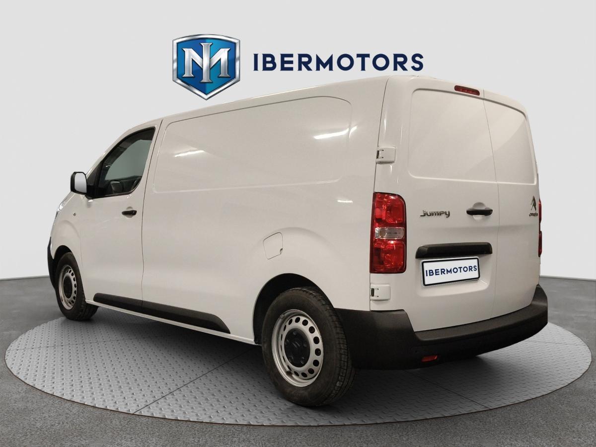 citroen-jumpy-2022-diesel-1499cc