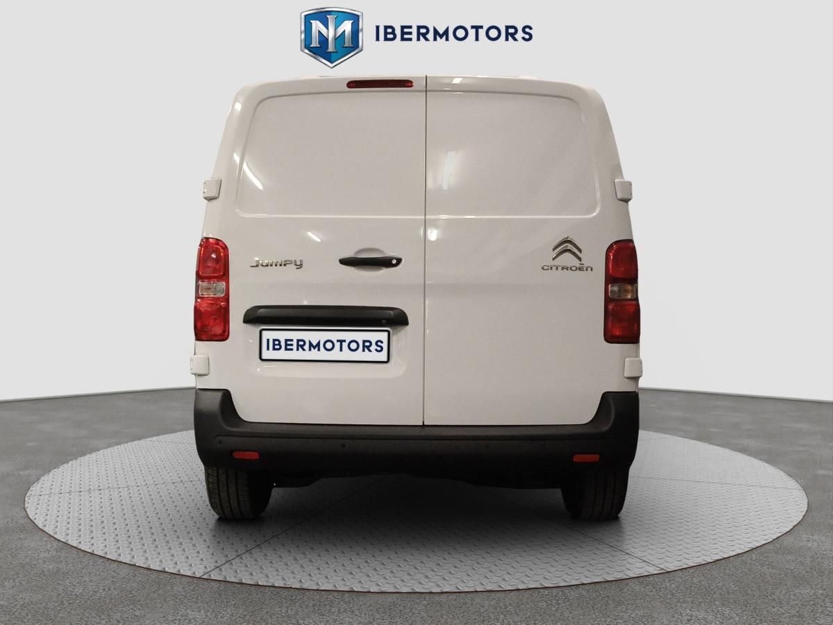 citroen-jumpy-2022-diesel-1499cc