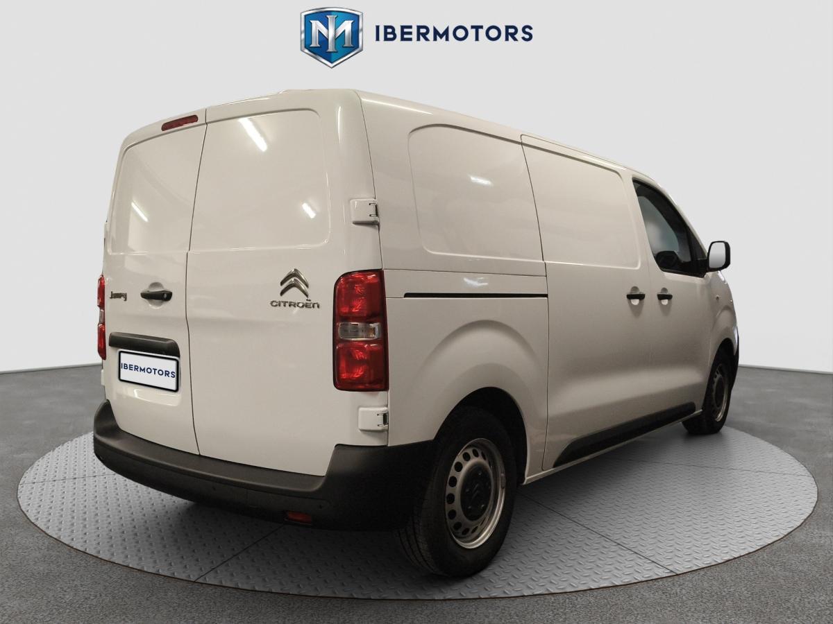 citroen-jumpy-2022-diesel-1499cc