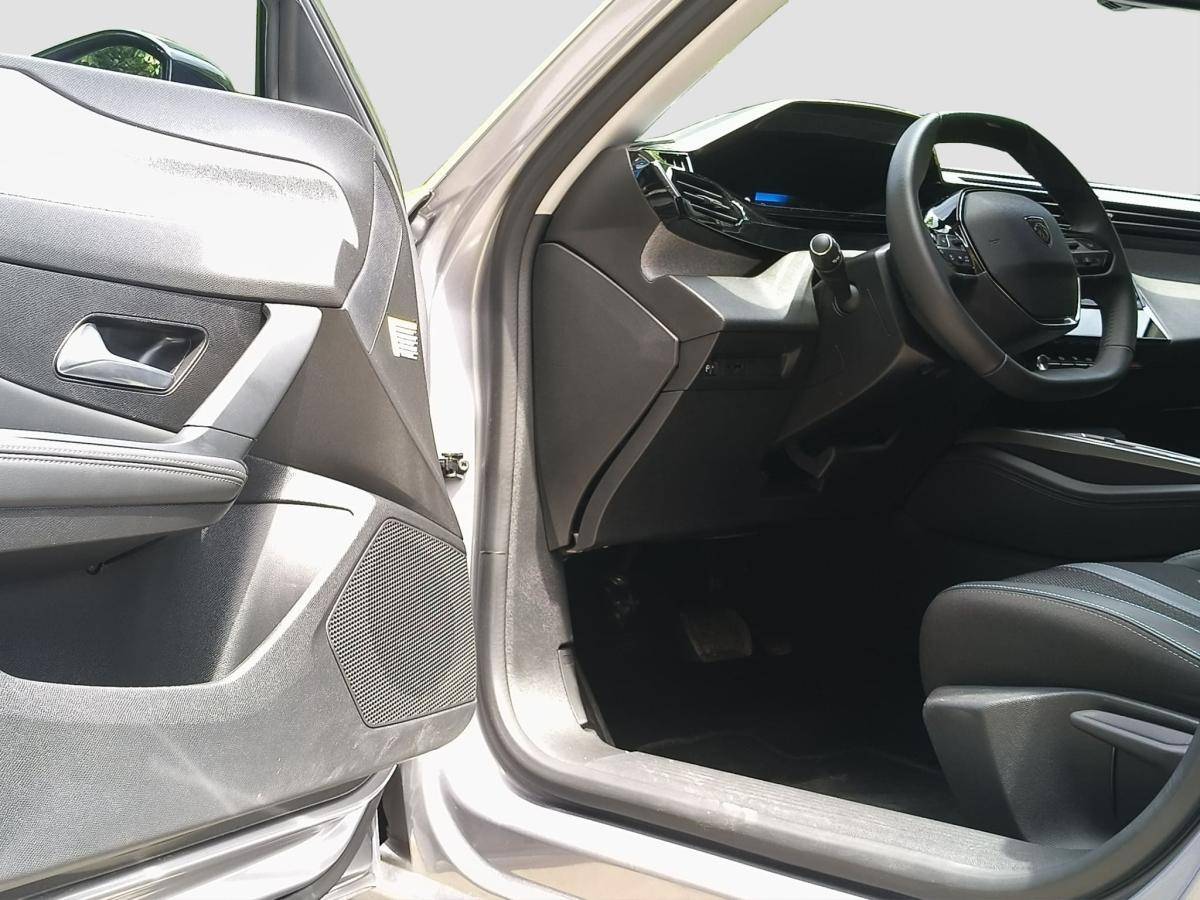 peugeot-308-sw-2024-diesel-1499cc