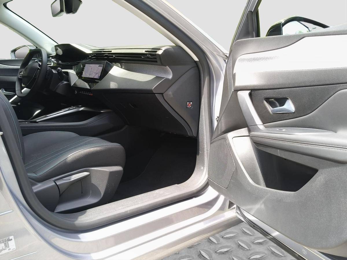 peugeot-308-sw-2024-diesel-1499cc
