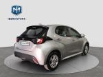 toyota-yaris-2024-hibrido-a-gasolina-1490cc