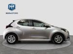 toyota-yaris-2024-hibrido-a-gasolina-1490cc
