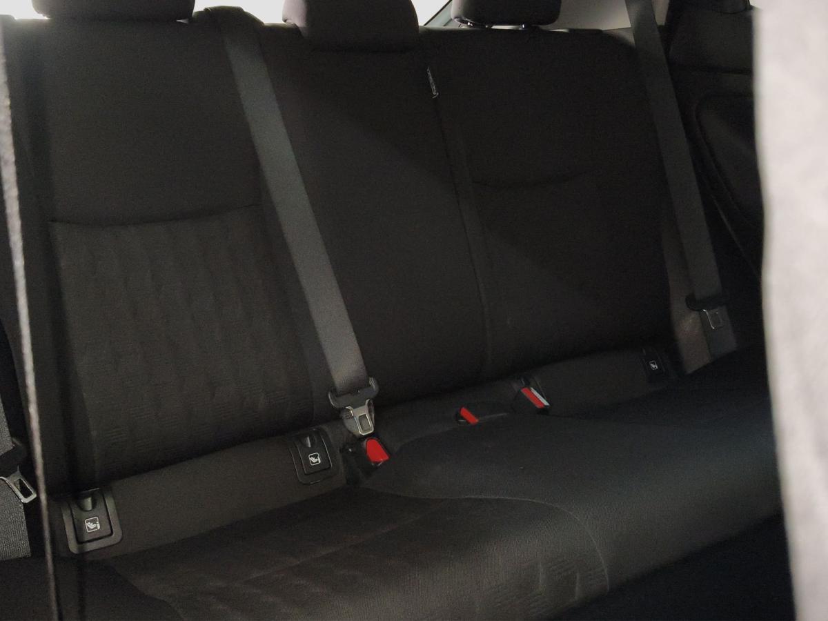 toyota-yaris-2024-hibrido-a-gasolina-1490cc
