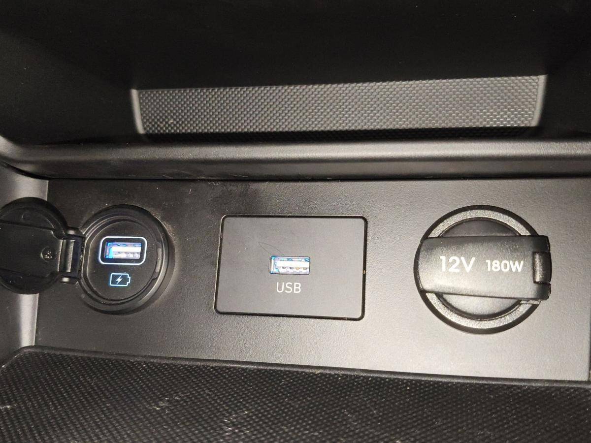 hyundai-kauai-2023-gasolina-998cc