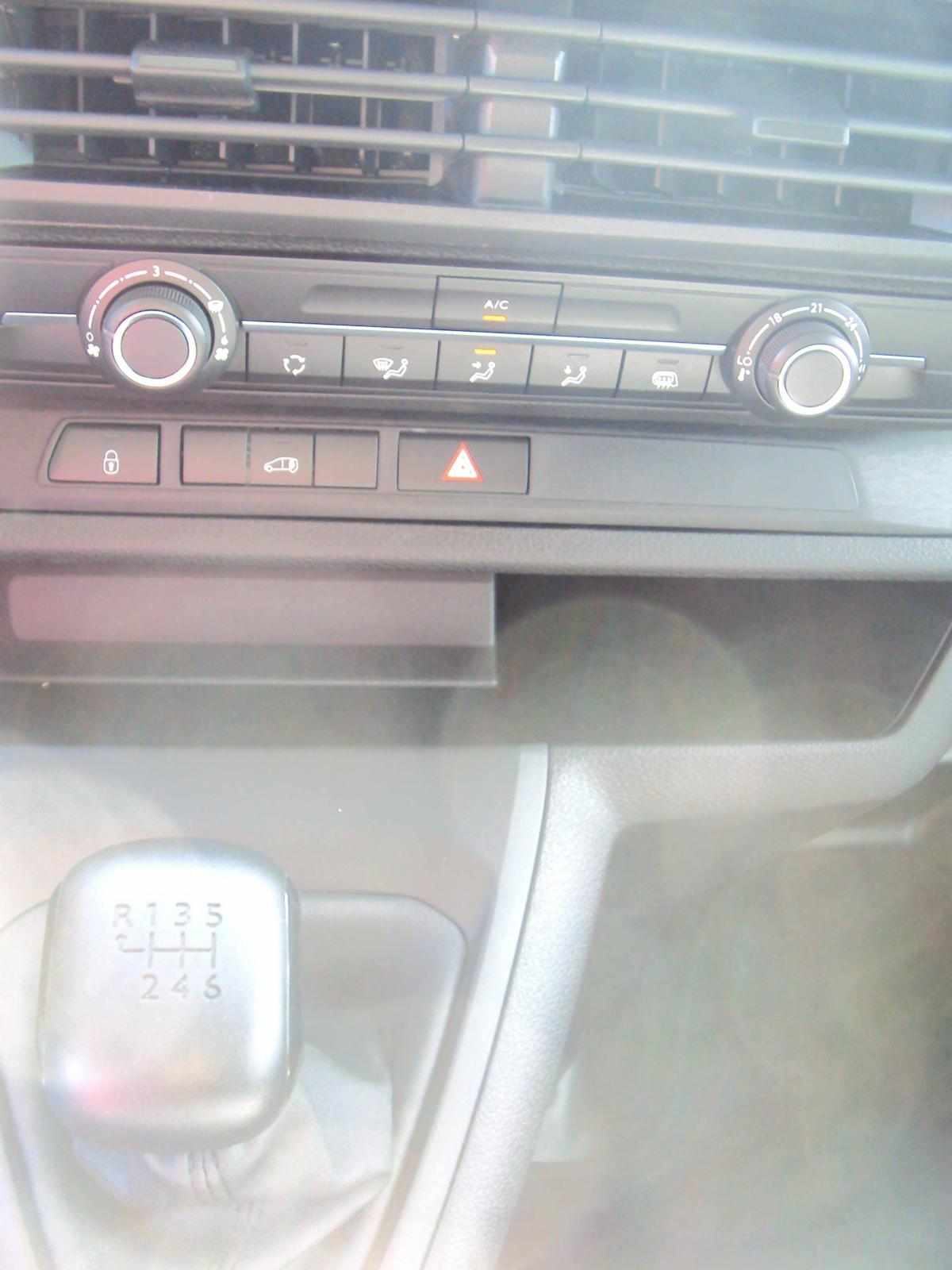 citroen-jumpy-2-0-bluehdi-2024-diesel-1997cc