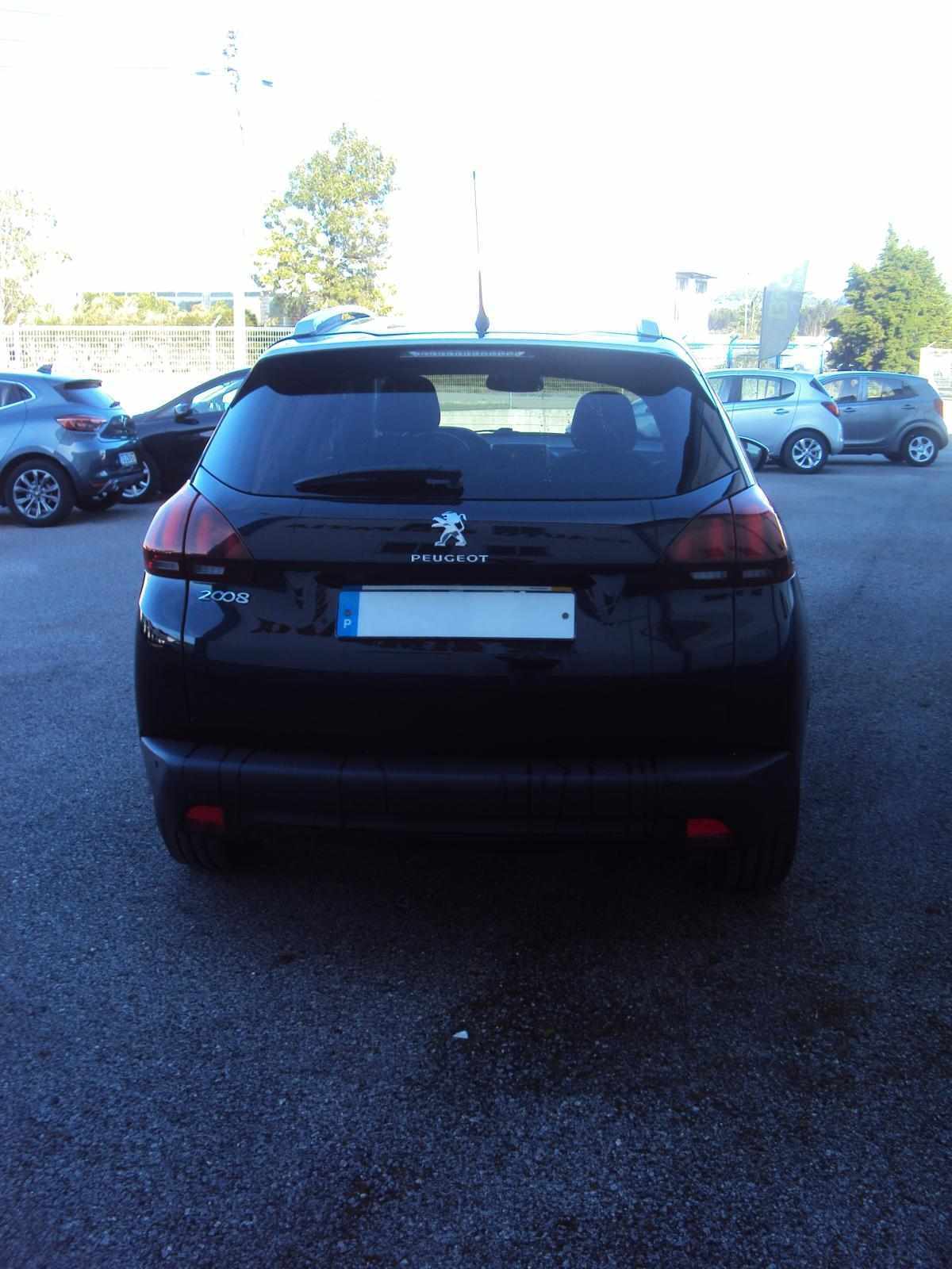 peugeot-2008-2018-gasolina-1199cc