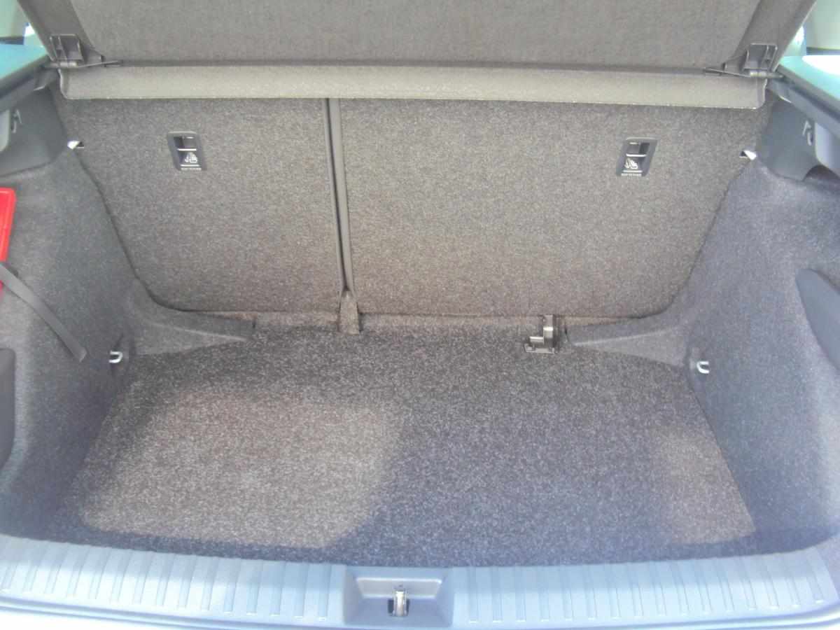 skoda-kamiq-1-0-tsi-2025-gasolina-999cc