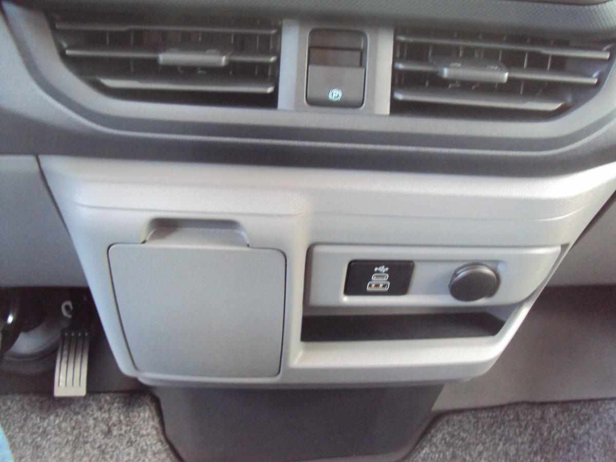 ford-transit-custom-2-0-tdci-2025-diesel-1995cc