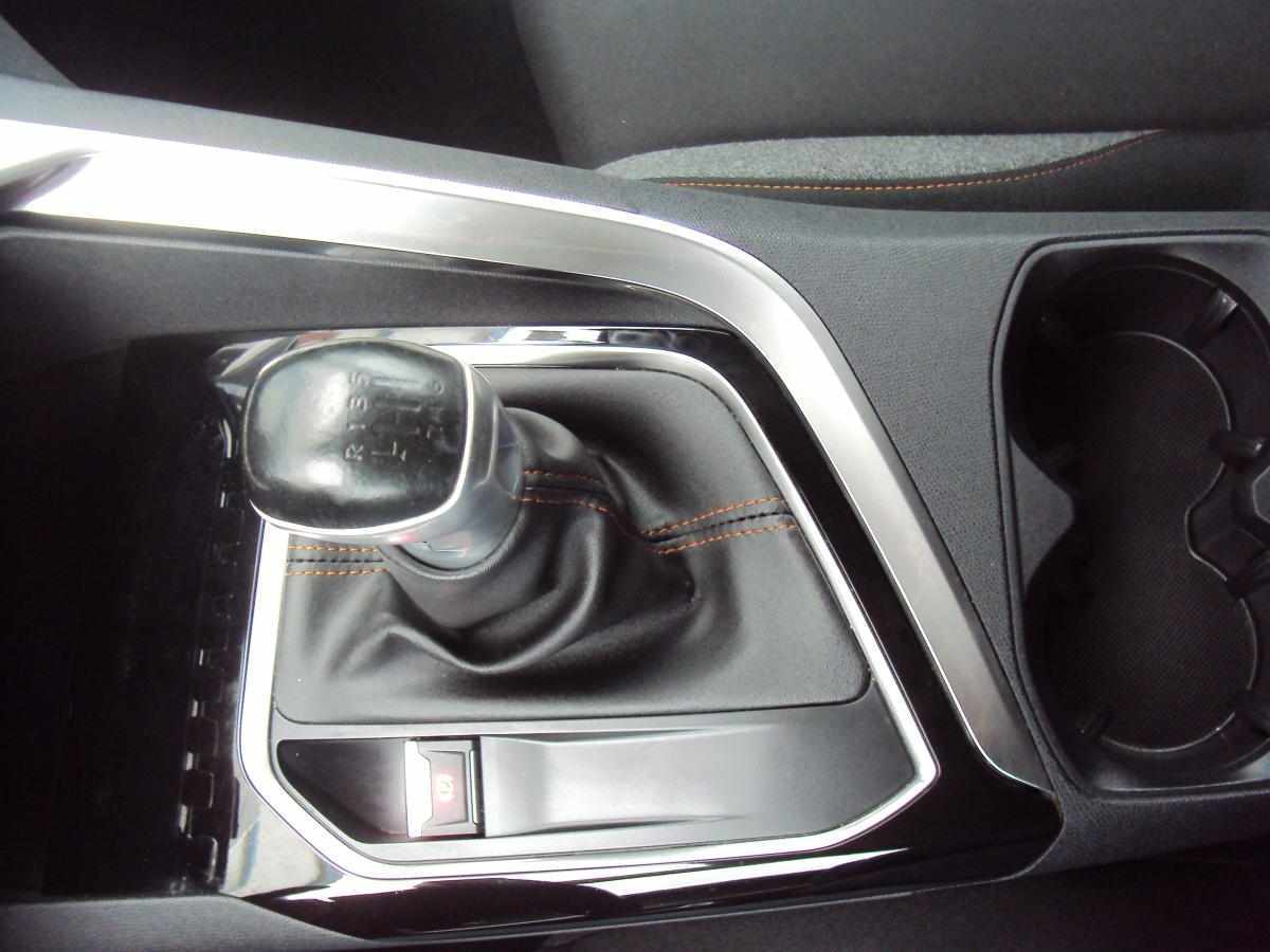 peugeot-3008-2019-diesel-1499cc