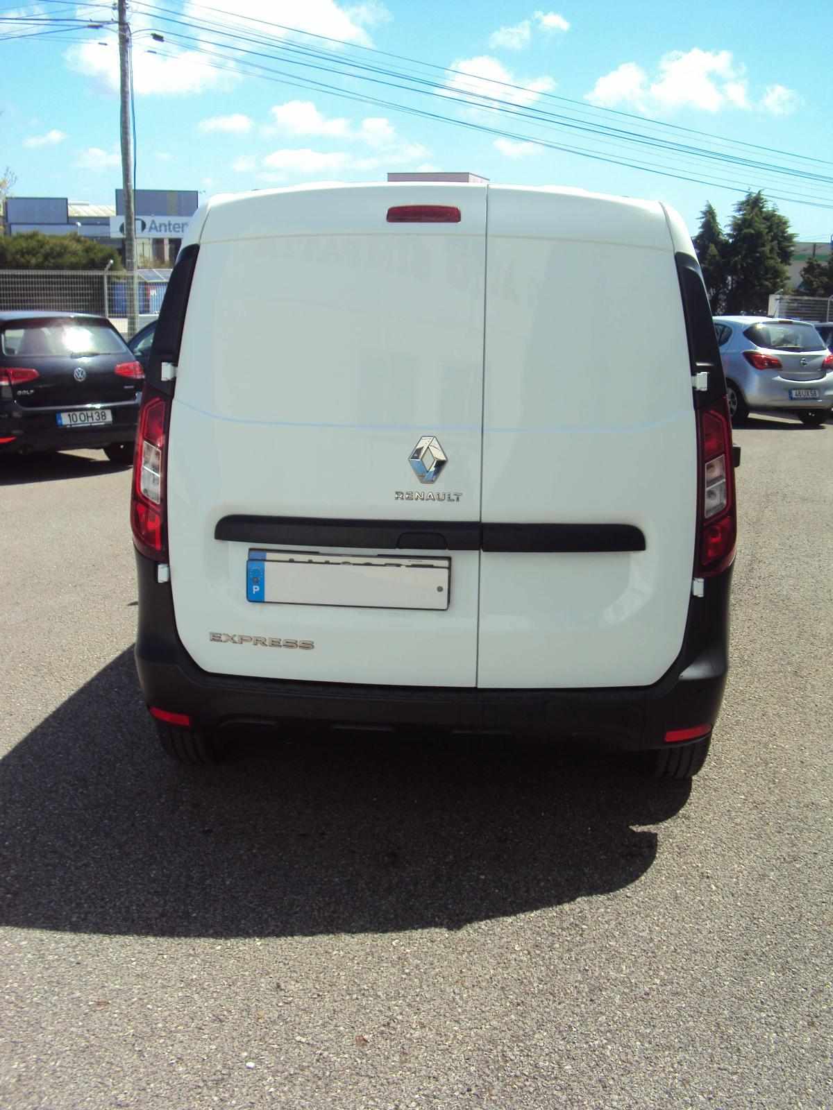 renault-express-2023-diesel-1461cc