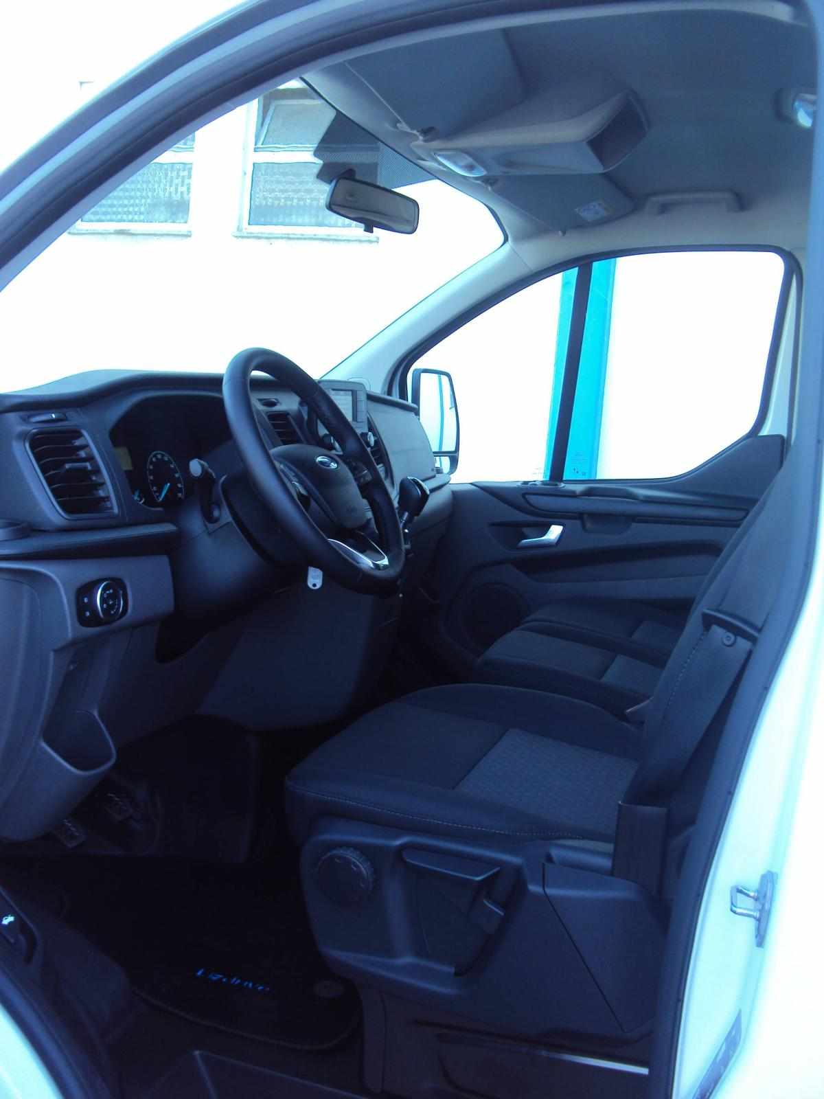 ford-transit-custom-2025-diesel-1196cc