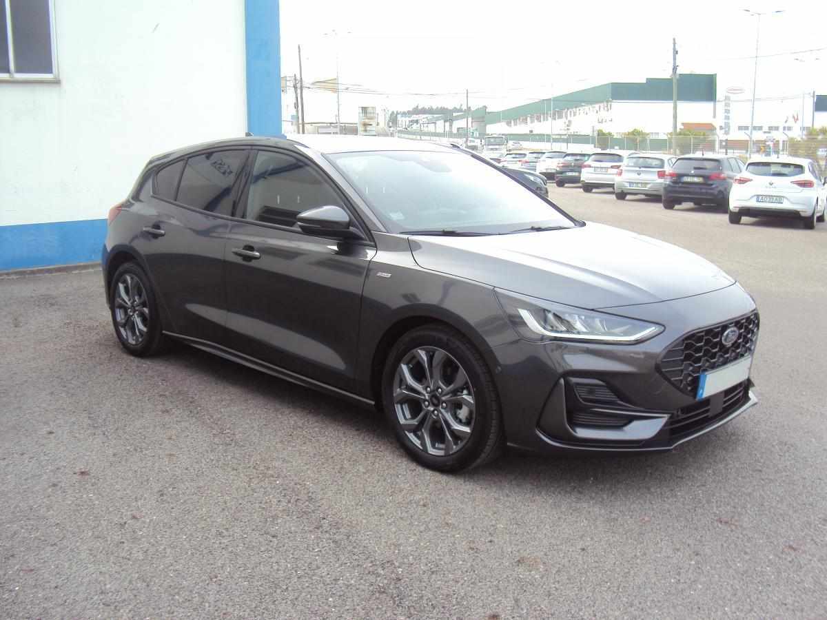 ford-focus-2023-diesel-1499cc