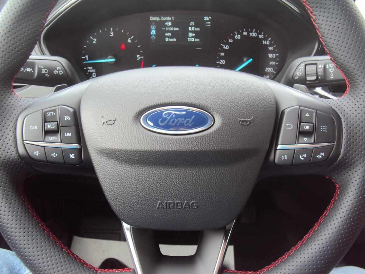 ford-focus-2023-diesel-1499cc