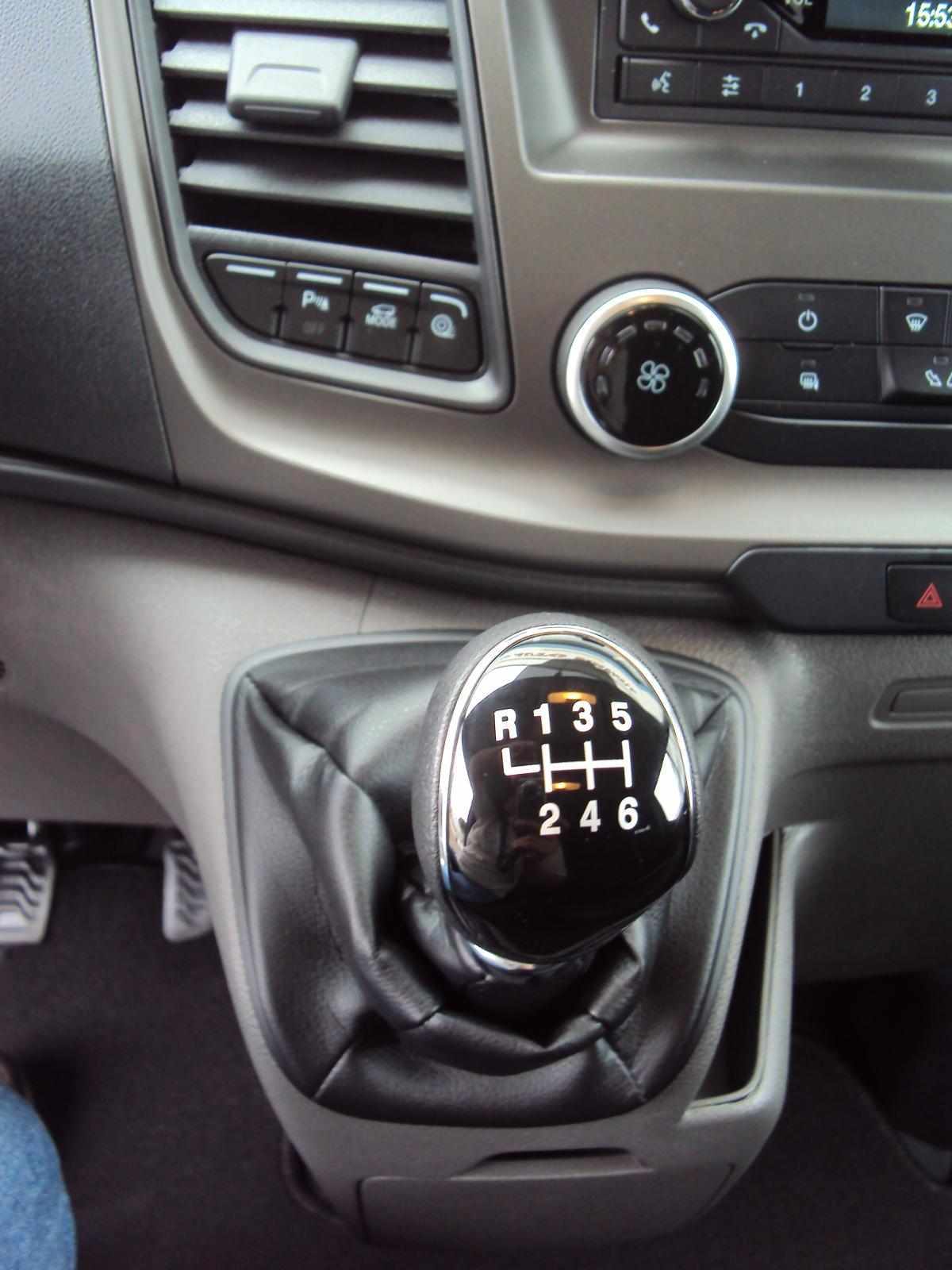 ford-transit-2022-diesel-1995cc