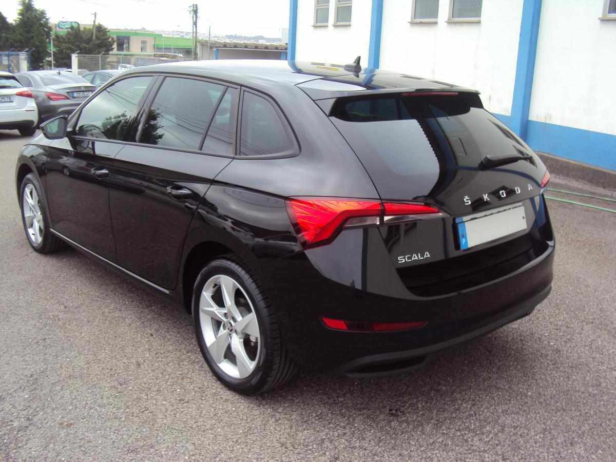 skoda-scala-1-0-tsi-2024-gasolina-999cc