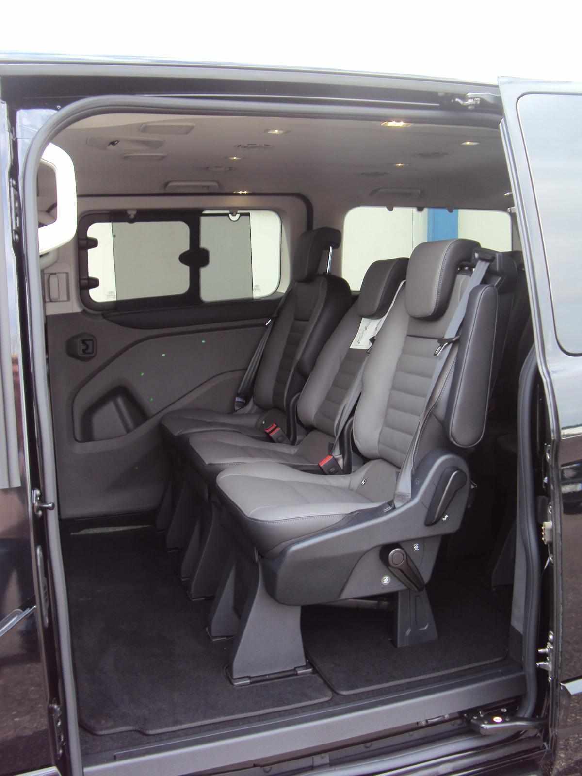 ford-tourneo-custom-2023-diesel-1995cc