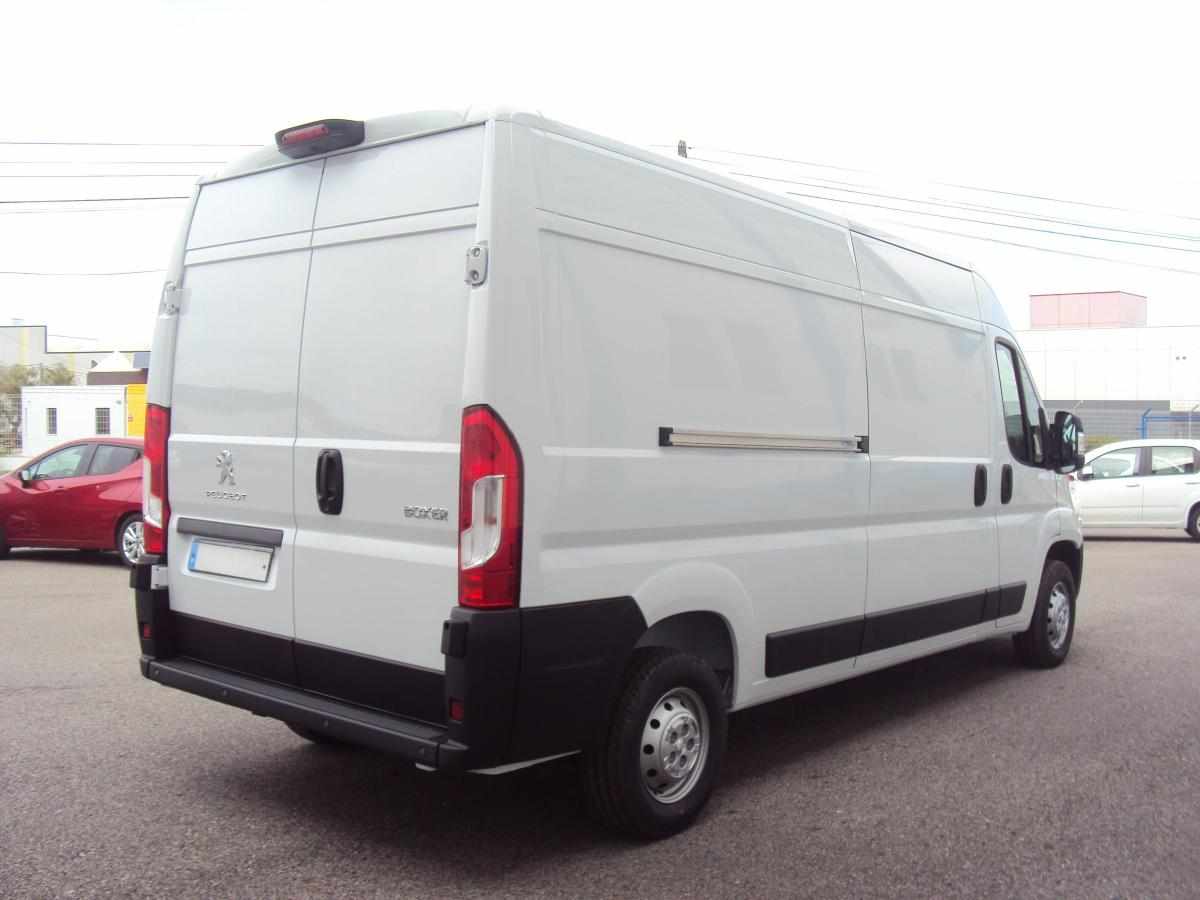 peugeot-boxer-2-2-bluehdi-2023-diesel-2179cc