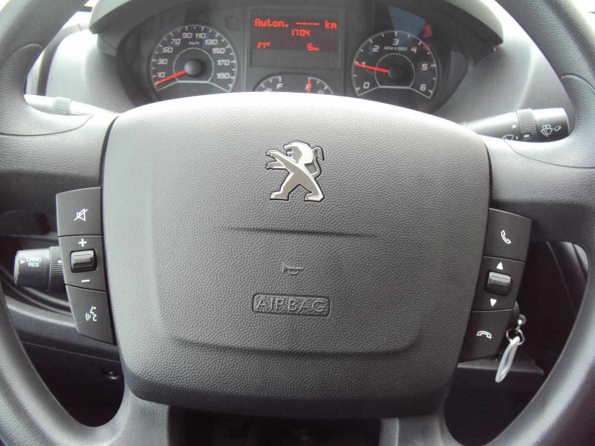 peugeot-boxer-2-2-bluehdi-2023-diesel-2179cc