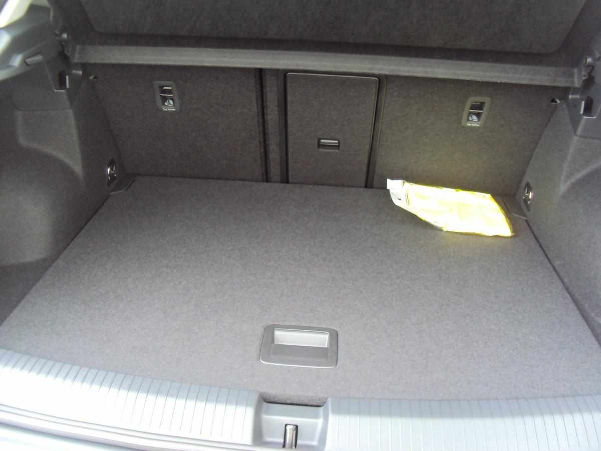 volkswagen-t-roc-1-5-tsi-2025-gasolina-1498cc