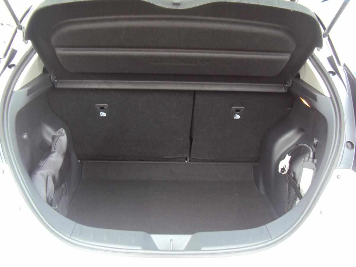 nissan-leaf-e-62-kwh-2022-eletrico