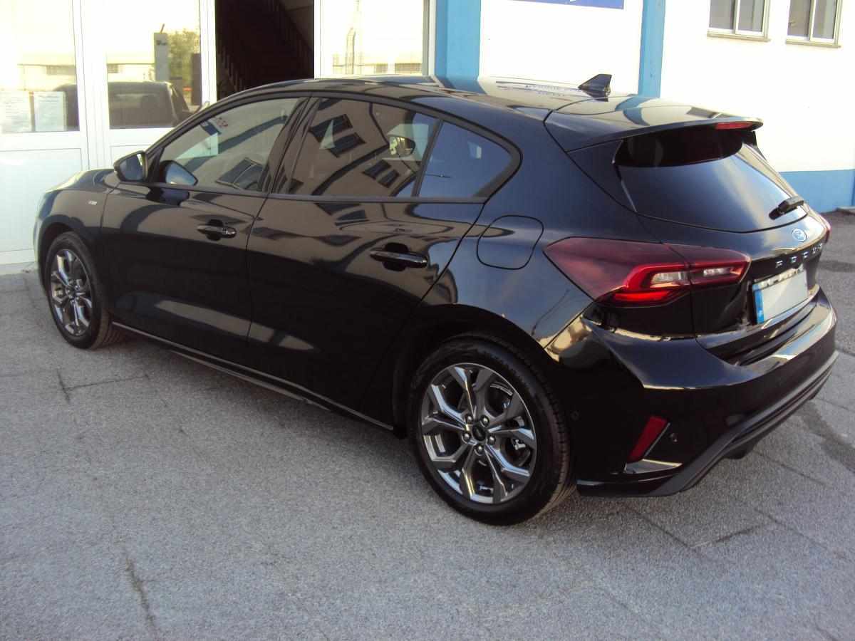 ford-focus-2022-diesel-1499cc
