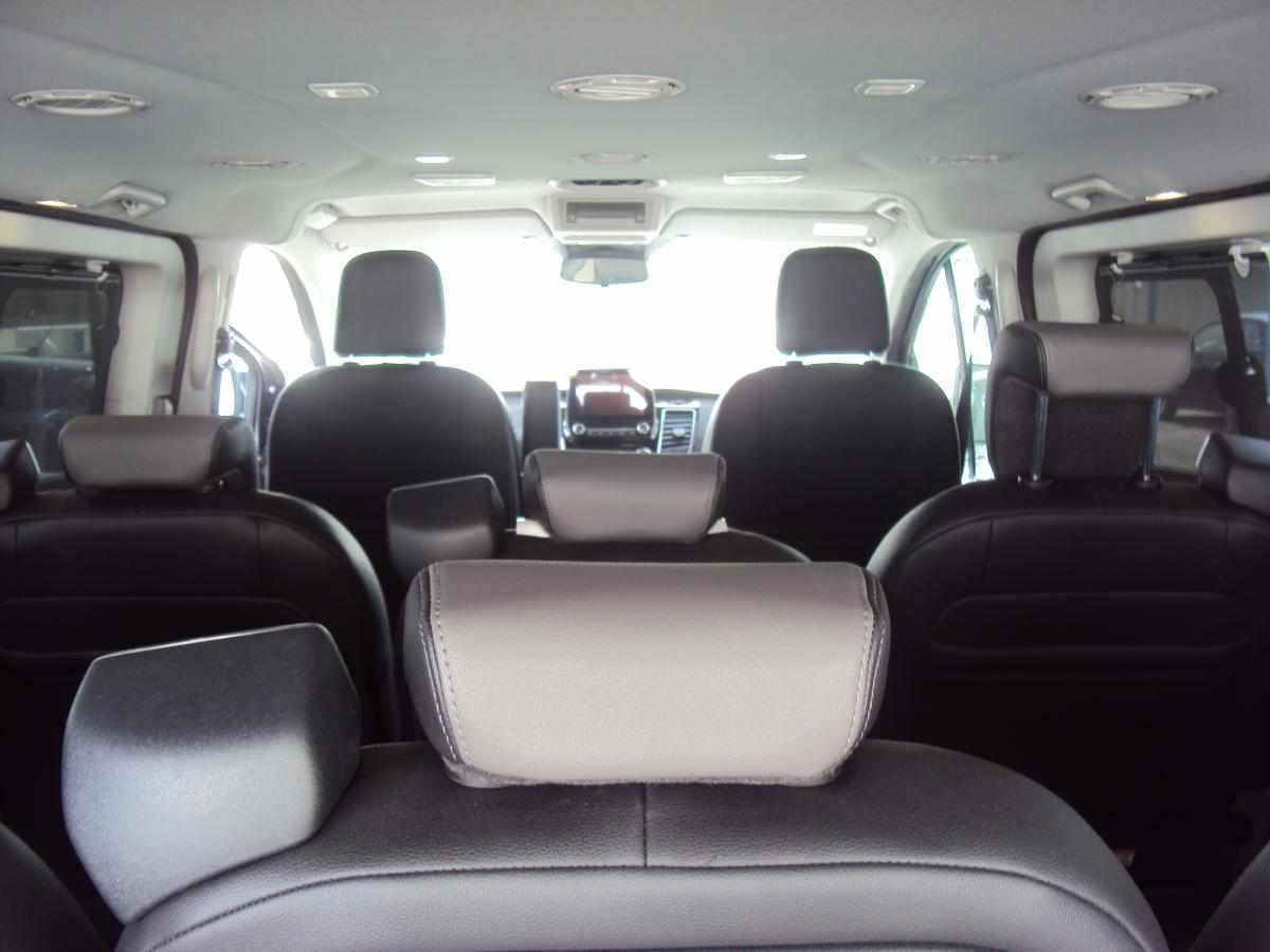volkswagen-transporter-2023-diesel-1968cc