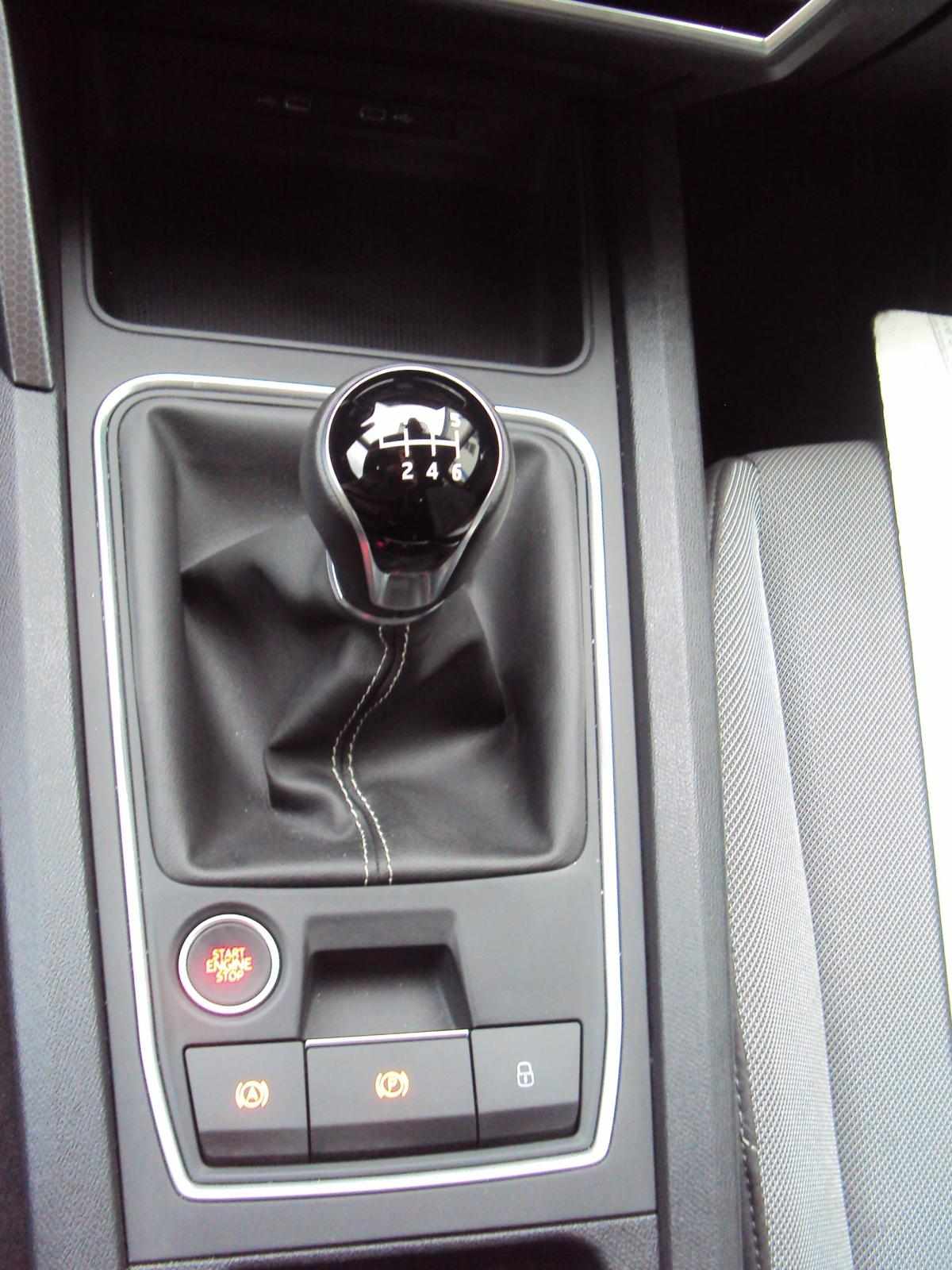 seat-leon-1-5-tsi-2024-gasolina-1495cc