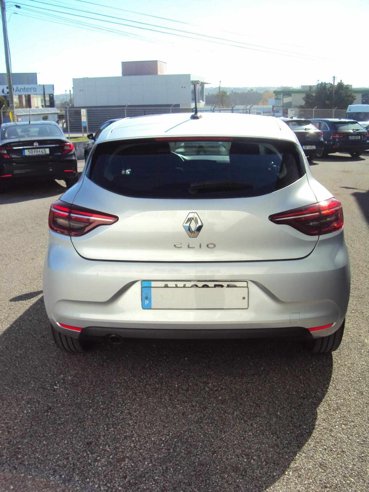 renault-clio-1-5-101cv-2022-diesel-1461cc