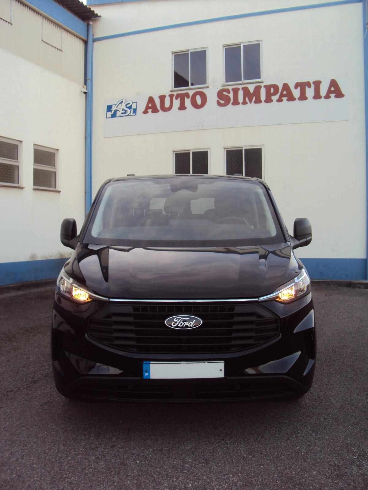 ford-tourneo-custom-2024-diesel-1996cc
