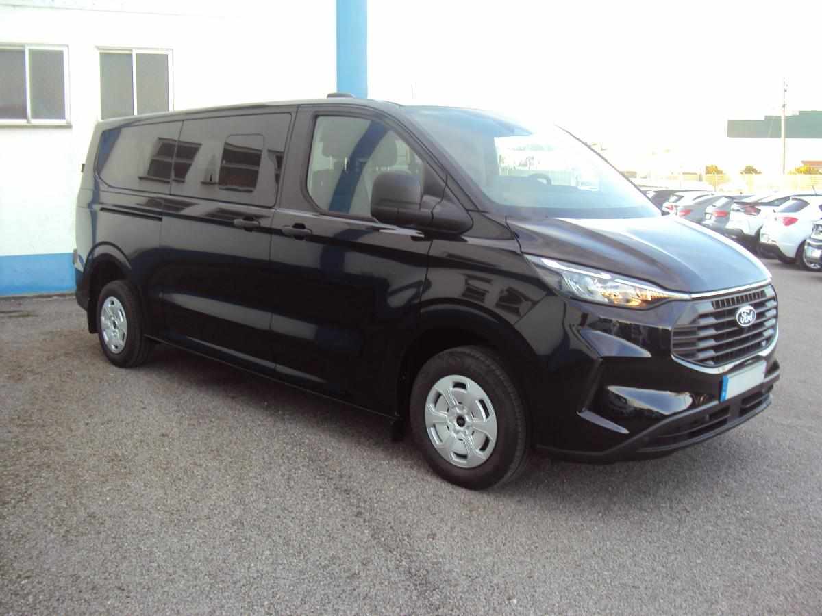 ford-tourneo-custom-2024-diesel-1996cc