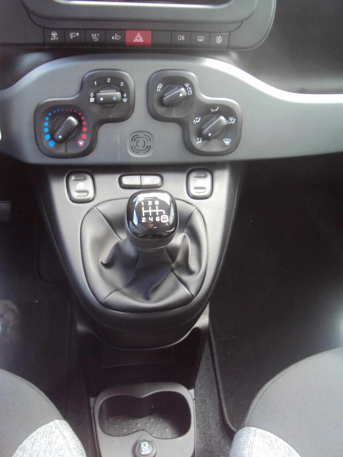 fiat-panda-1-0-gse-mild-hybrid-2023-gasolina-999cc