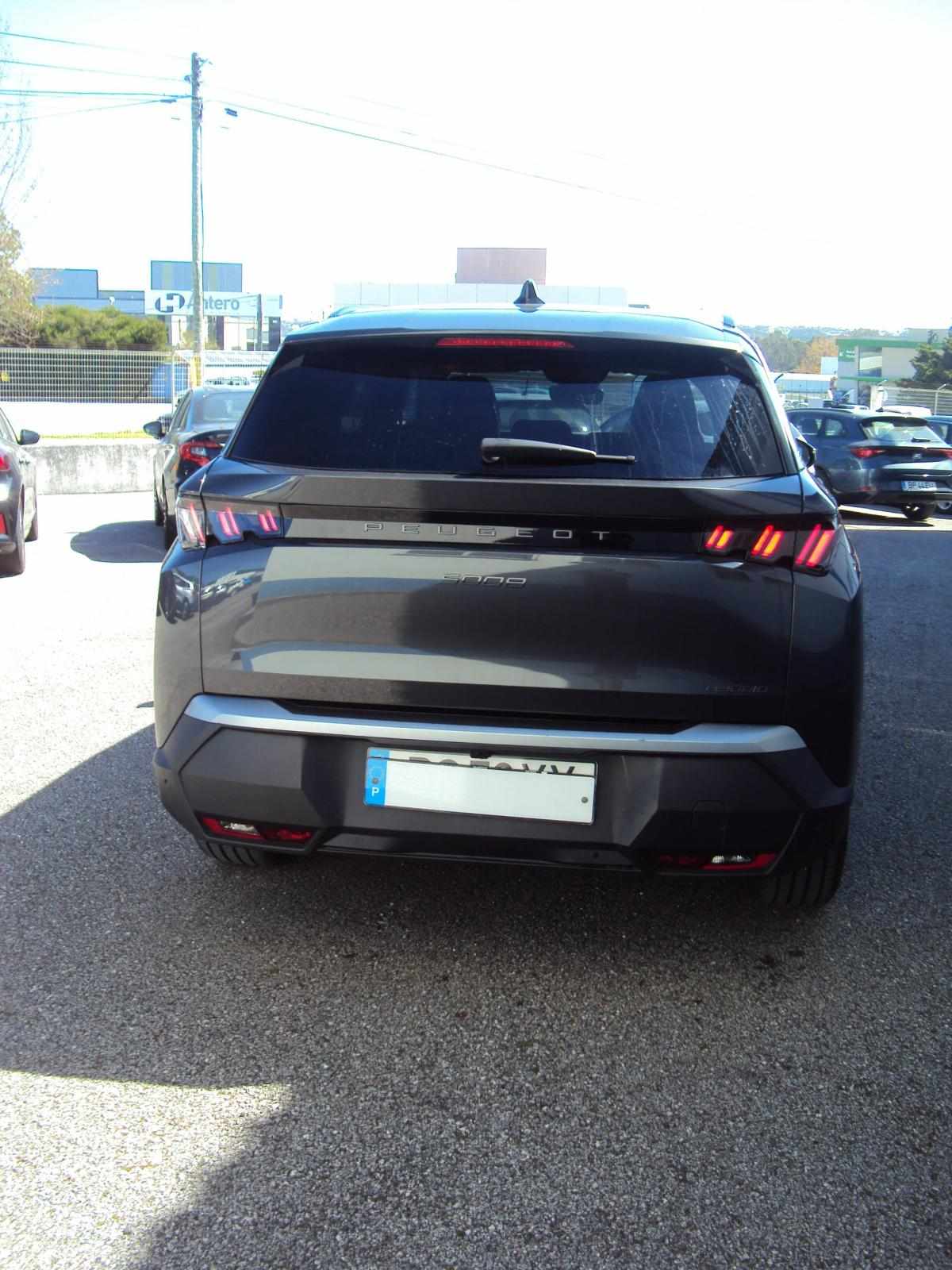 peugeot-5008-1-2-puretech-2025-gasolina-1199cc
