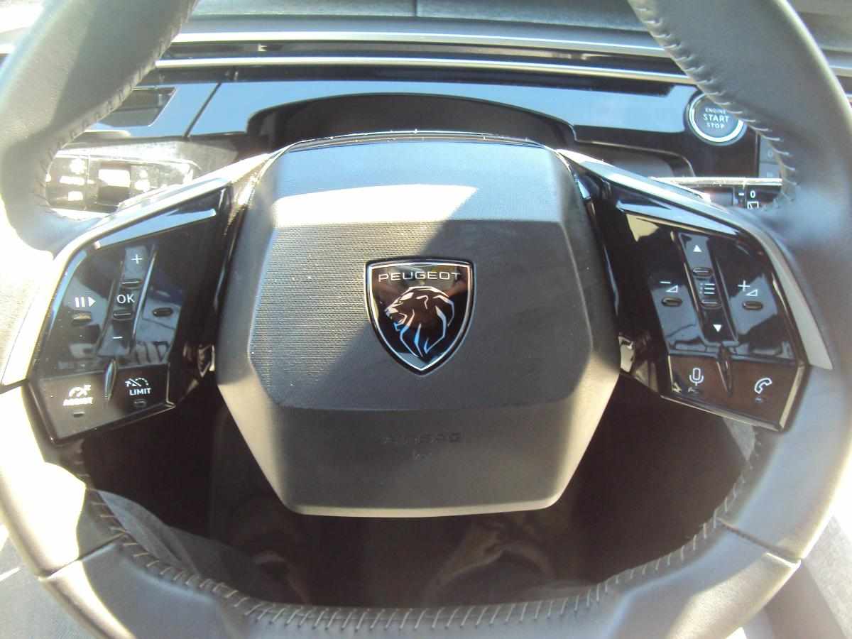 peugeot-5008-1-2-puretech-2025-gasolina-1199cc