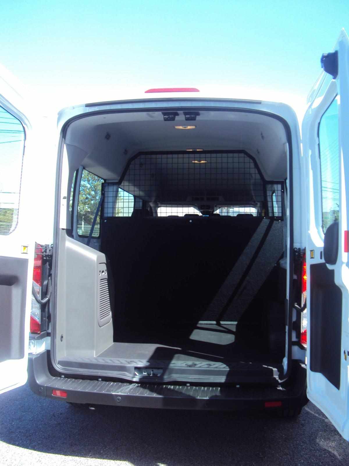 ford-transit-2023-diesel-1995cc