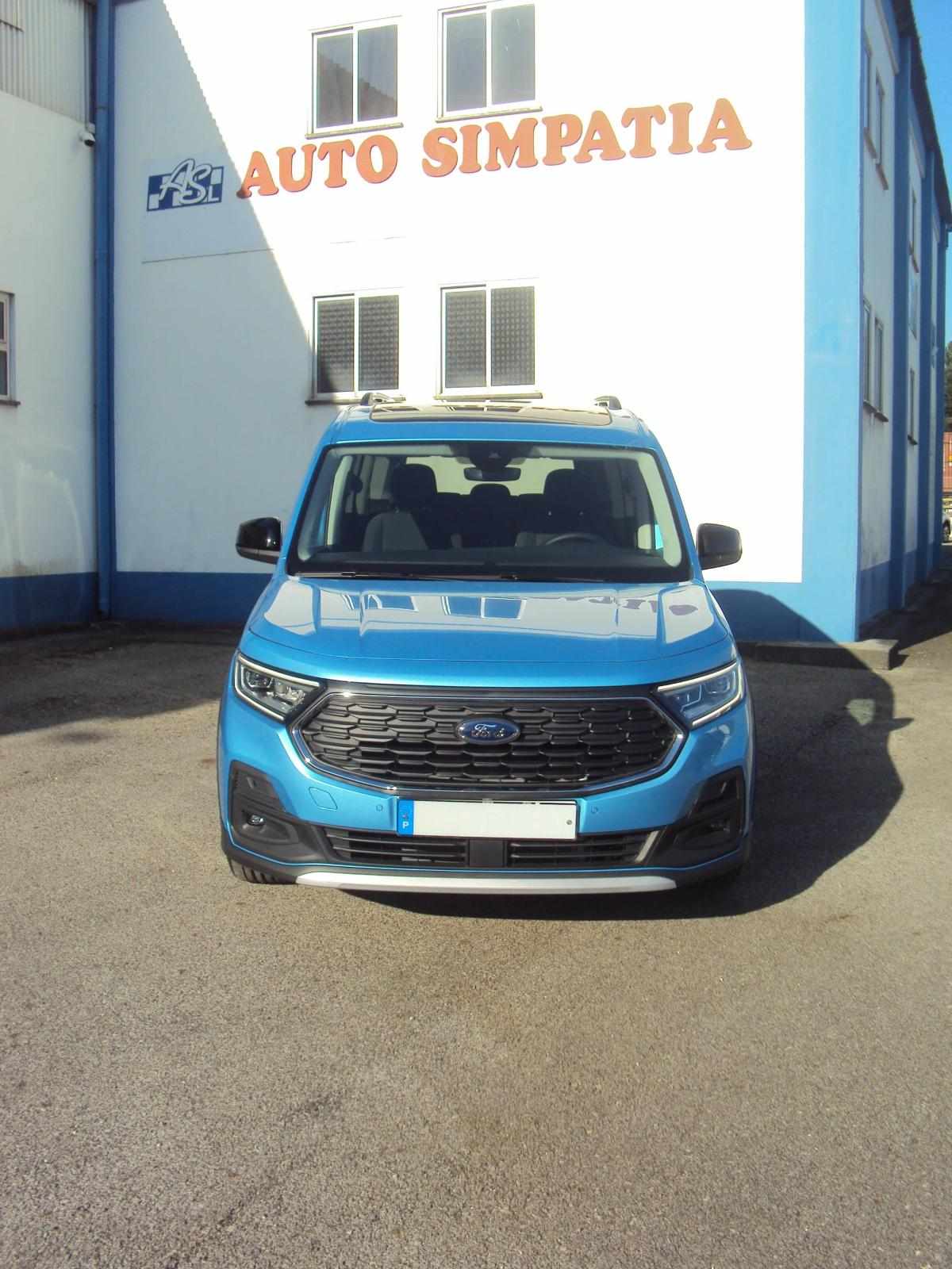 ford-tourneo-connect-2023-gasolina-1498cc
