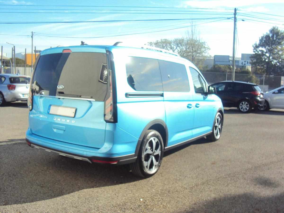 ford-tourneo-connect-2023-gasolina-1498cc