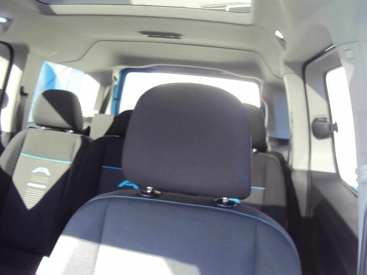 ford-tourneo-connect-2023-gasolina-1498cc