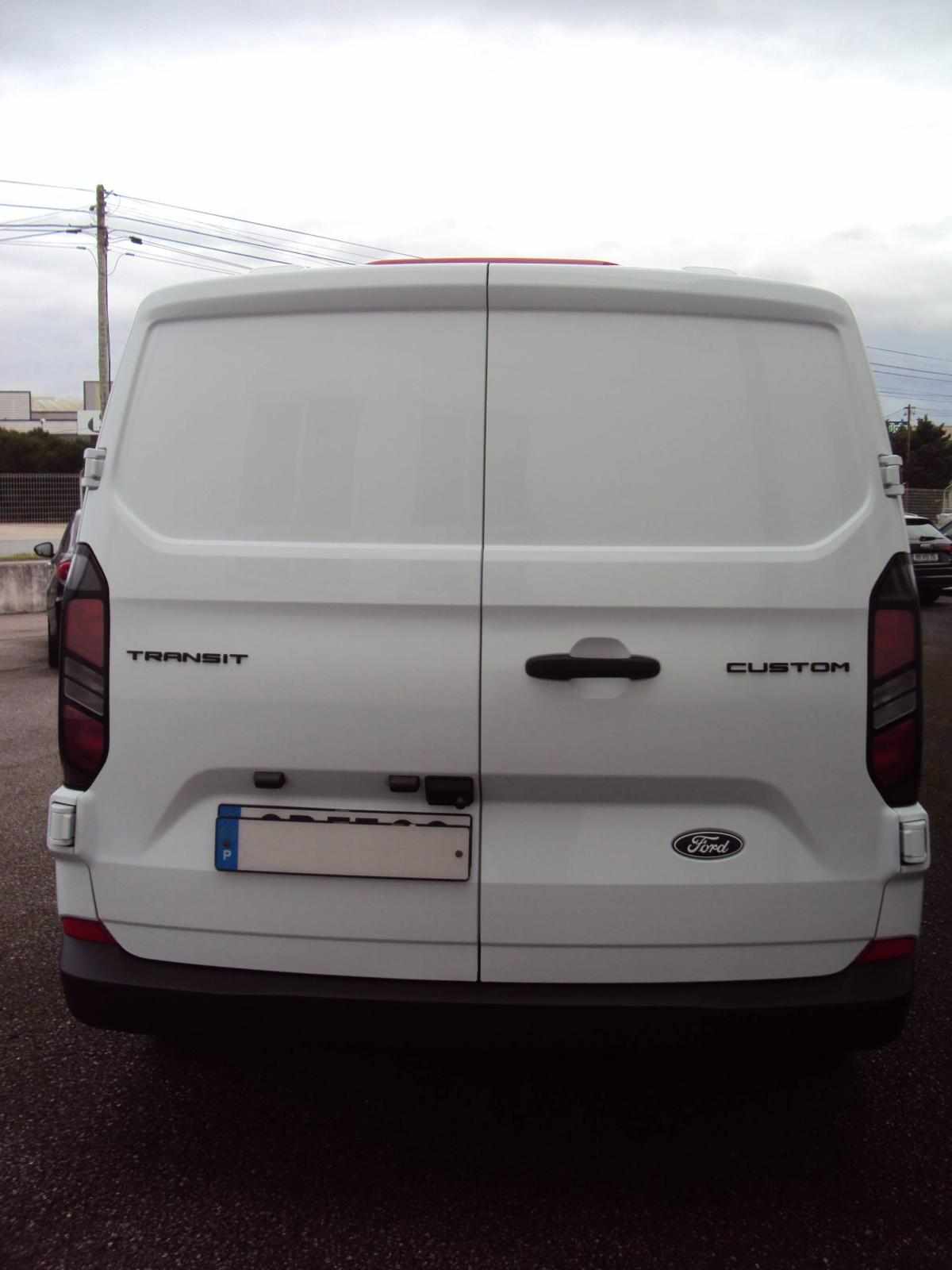 ford-transit-custom-2-0-tdci-2026-diesel-1995cc