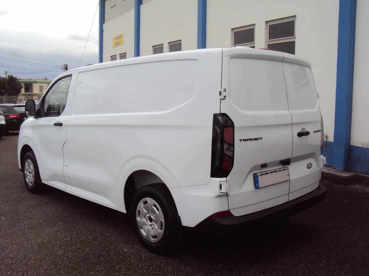 ford-transit-custom-2-0-tdci-2026-diesel-1995cc