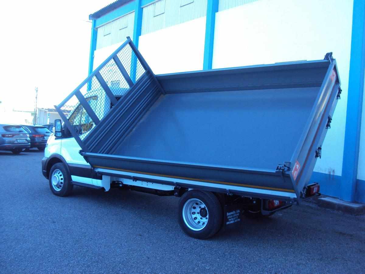 ford-transit-2-0-130cv-2025-diesel-1996cc
