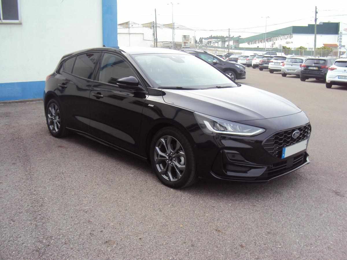 ford-focus-2023-diesel-1499cc