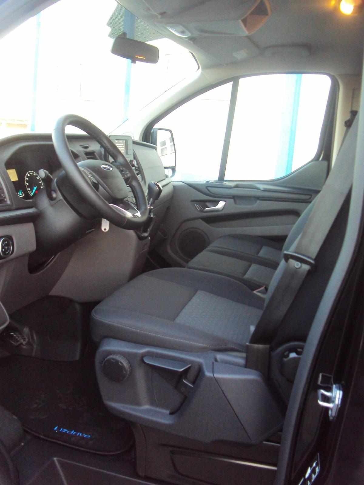 ford-transit-custom-2-0-tdci-2023-diesel-1995cc