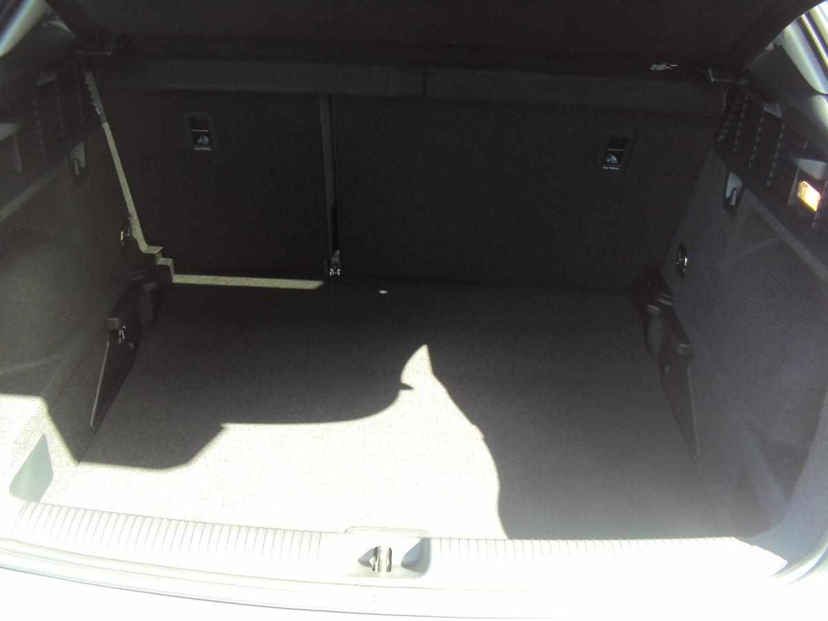 audi-q2-30-tdi-2025-diesel-1968cc
