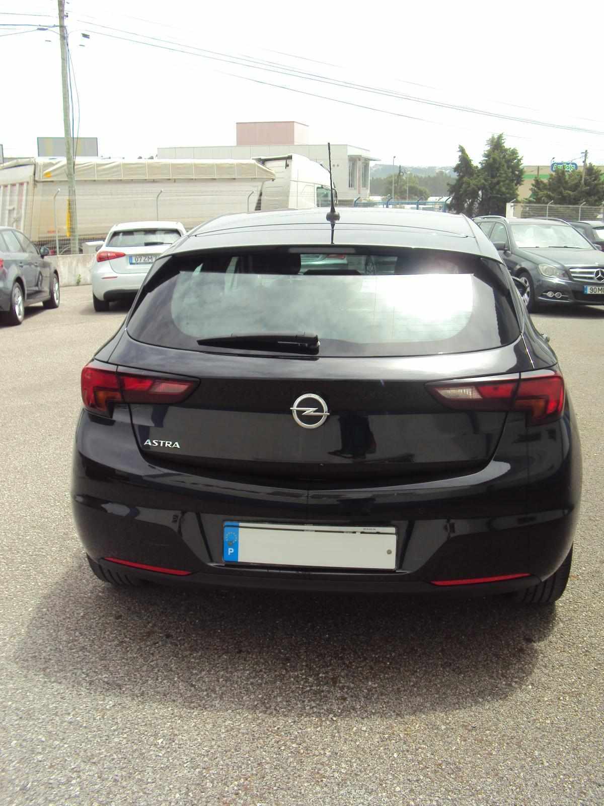 opel-astra-2021-gasolina-1199cc