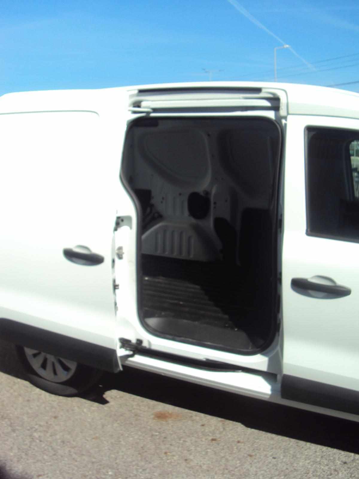 renault-express-1-9-d-2022-diesel-1461cc