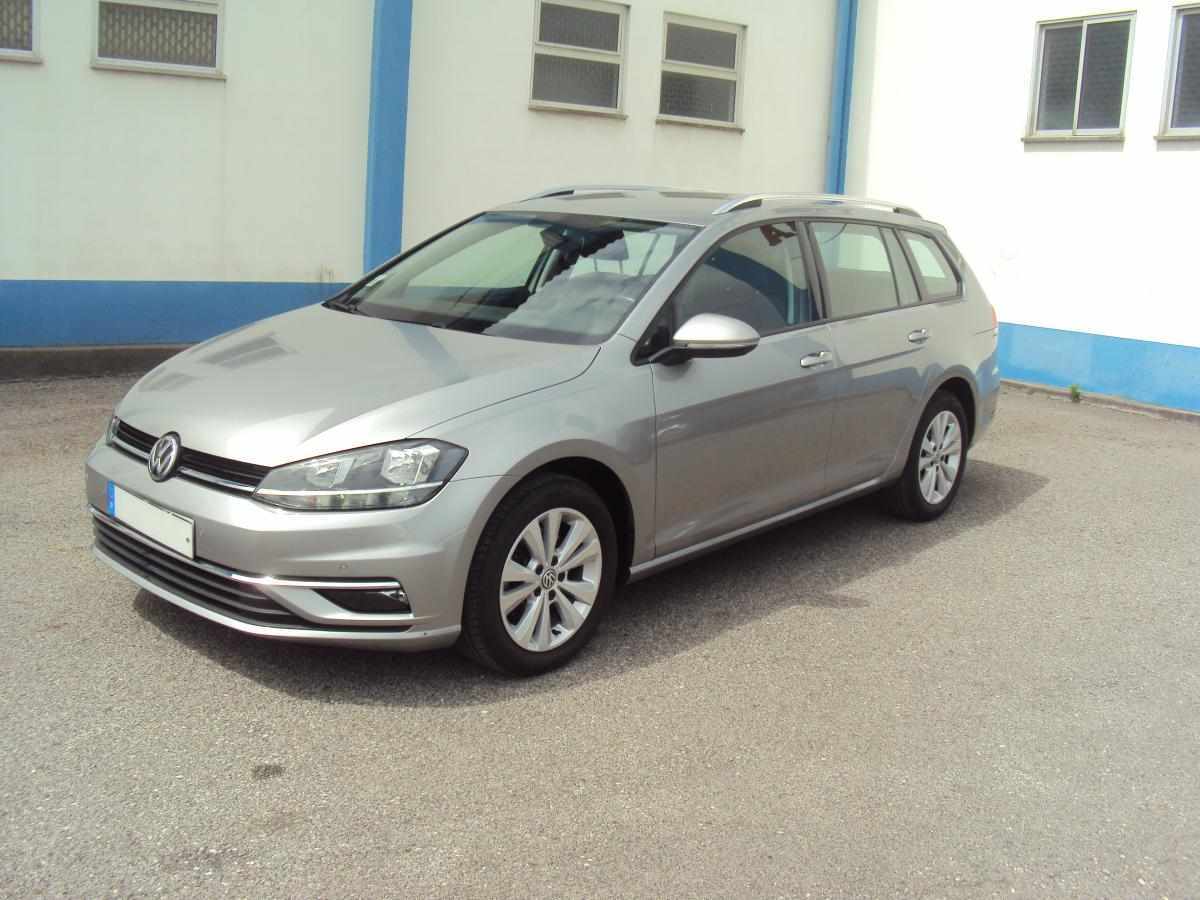 volkswagen-golf-2019-diesel-1598cc