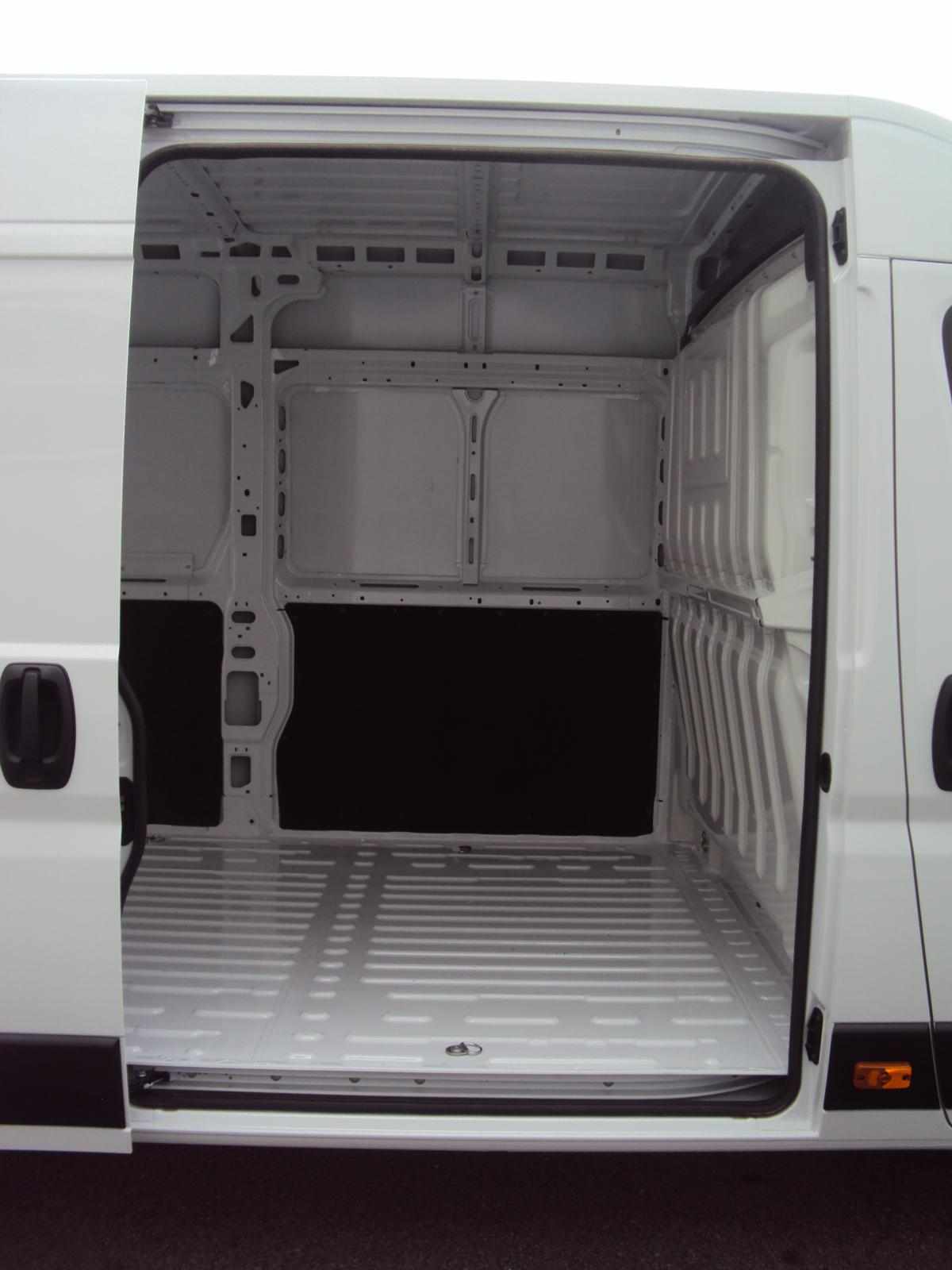 fiat-ducato-2-3-multijet-2023-diesel-2184cc