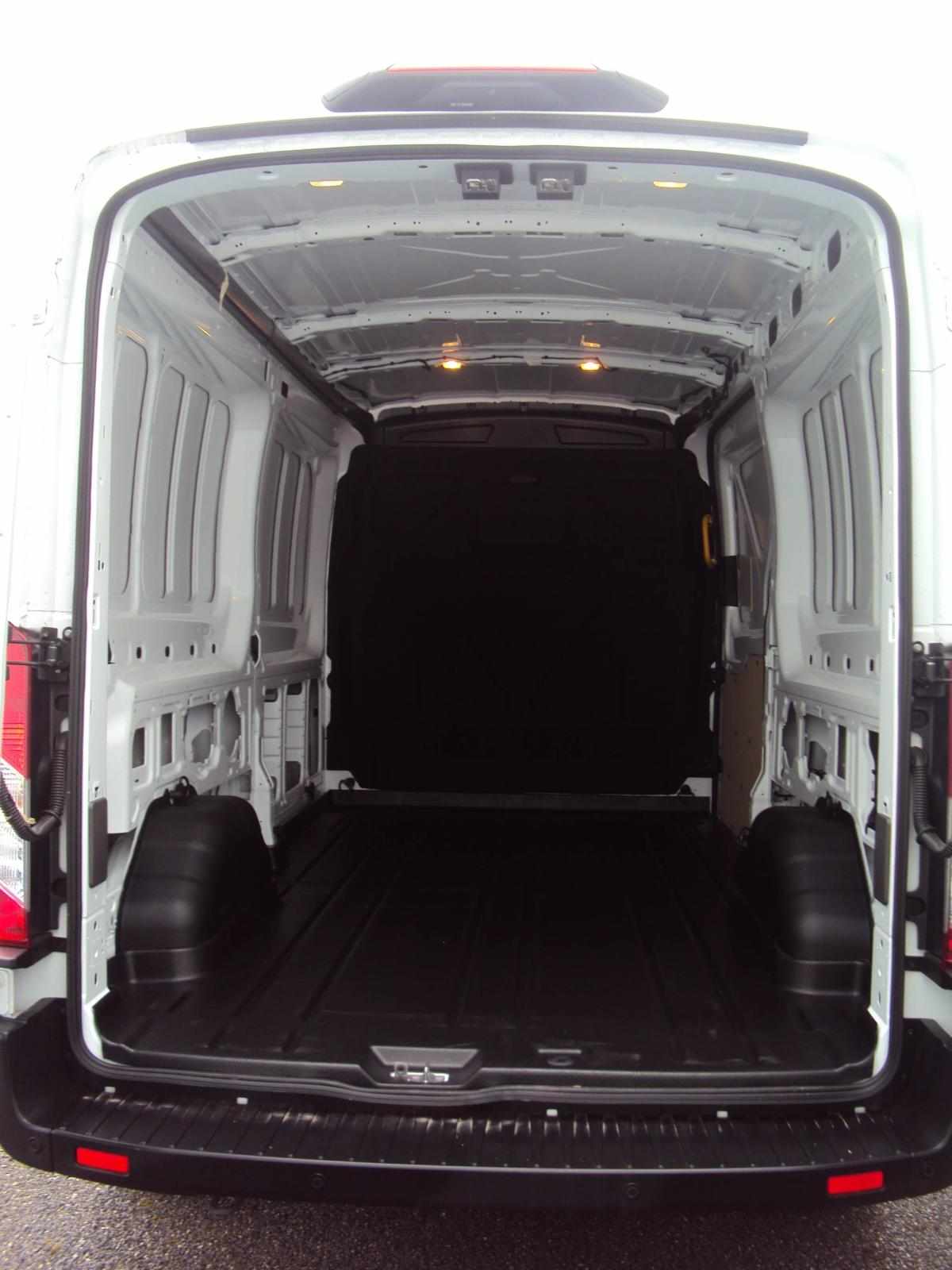 ford-transit-2-0-ecoblue-4x4-2026-diesel-1997cc