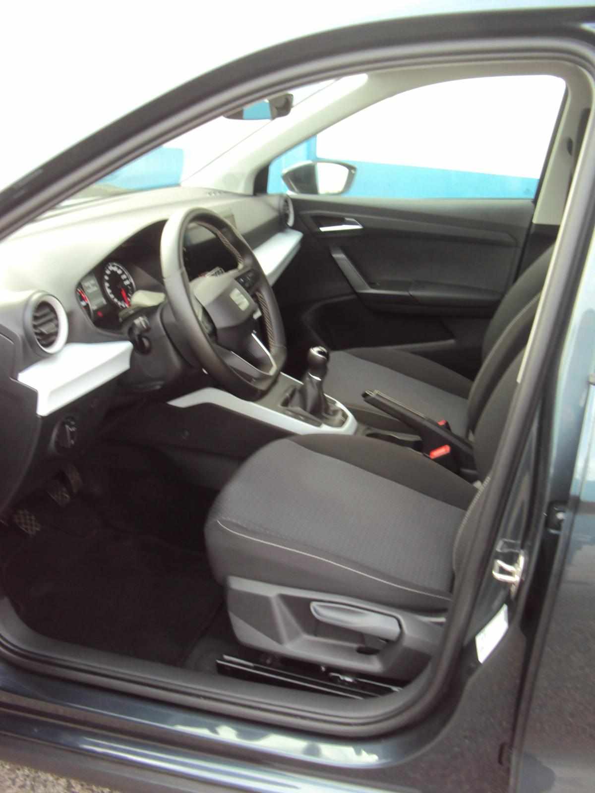 seat-arona-1-0-tsi-2021-gasolina-999cc